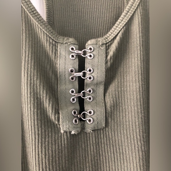 American Eagle Don’t Ask Why Tank - Picture 2 of 8